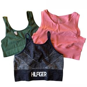 Set of 3 Sports Bras and 1 is reversible